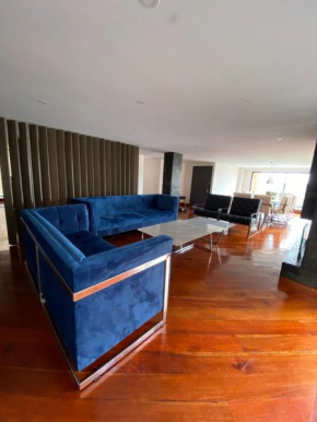 Usaquen-HUGE APT.Luxury-Modern .5BR/4B. 3Terraces